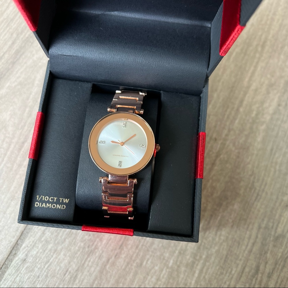 Genuine diamond watch